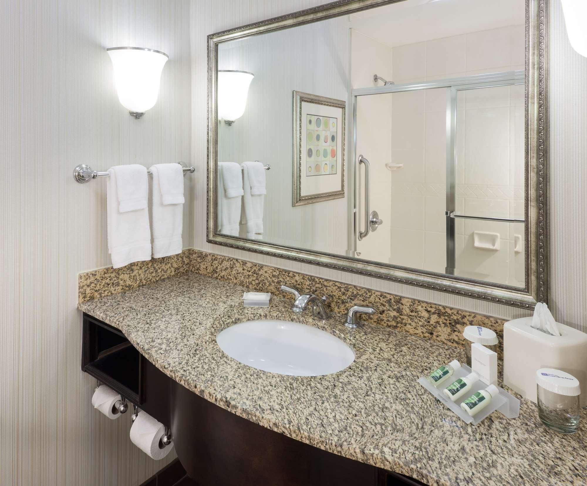 Hilton Garden Inn Merrillville Exterior foto