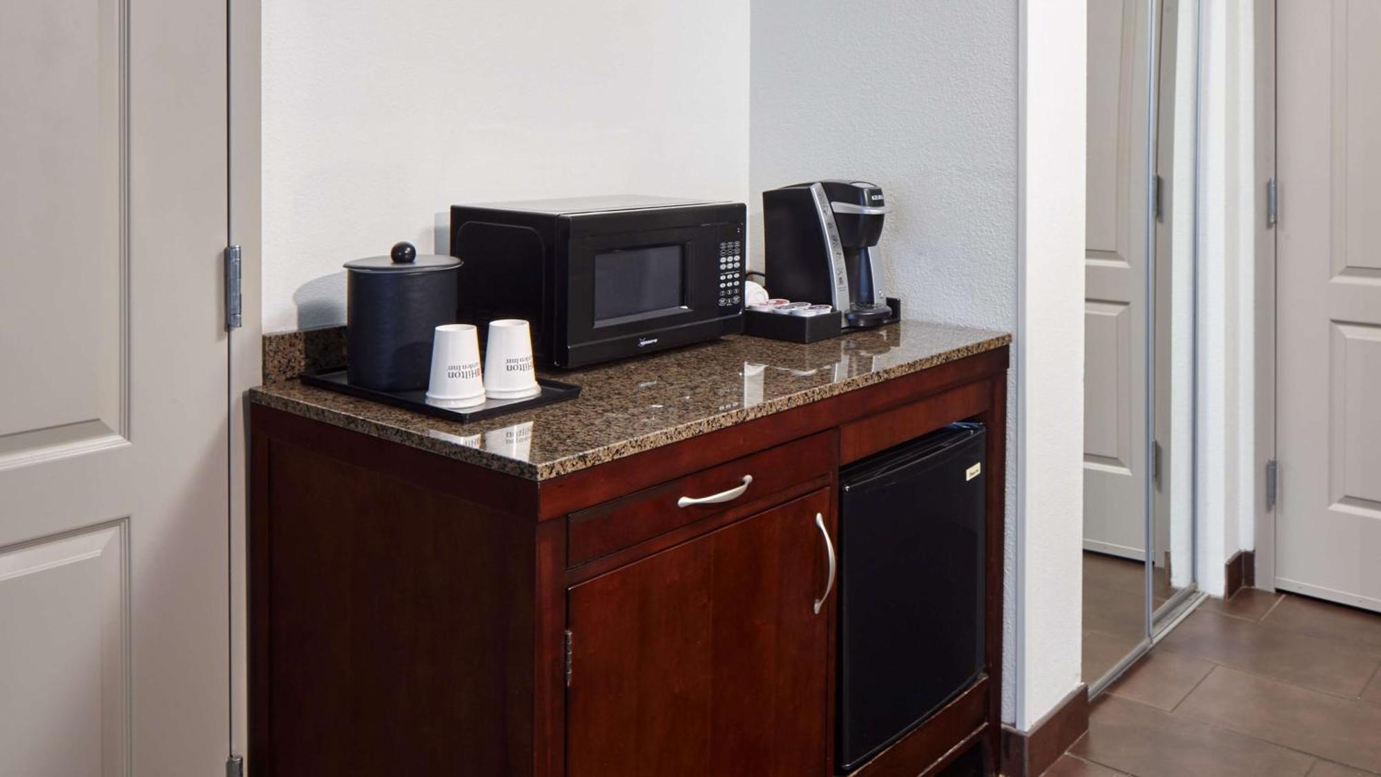 Hilton Garden Inn Merrillville Exterior foto