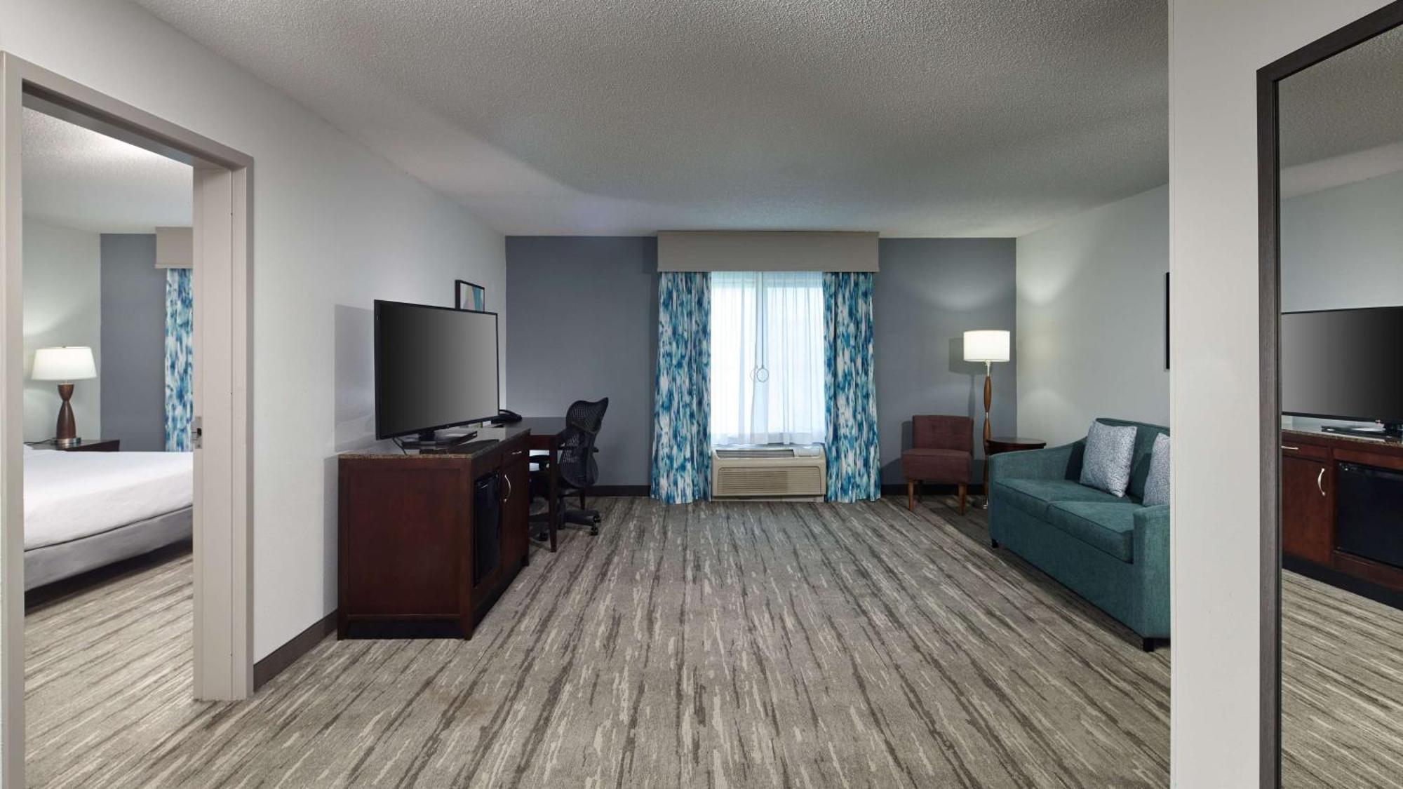Hilton Garden Inn Merrillville Exterior foto